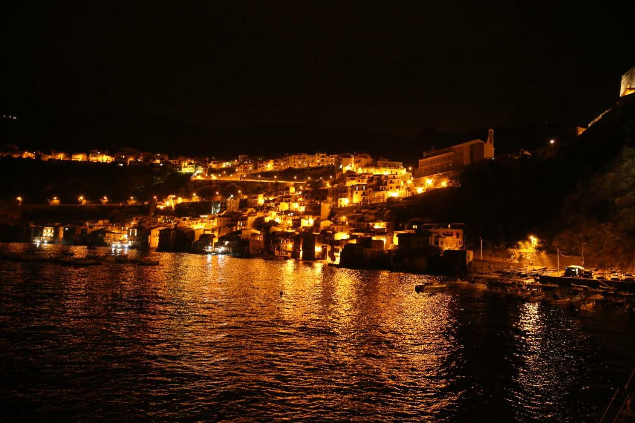 Il Ritratto Casa Vacanza Scilla Luaran gambar
